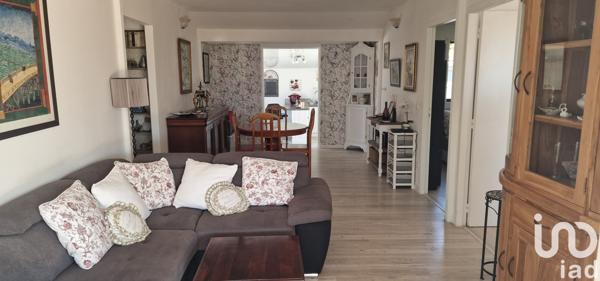 House for sale 4 rooms 89 m² Sainte-Rose