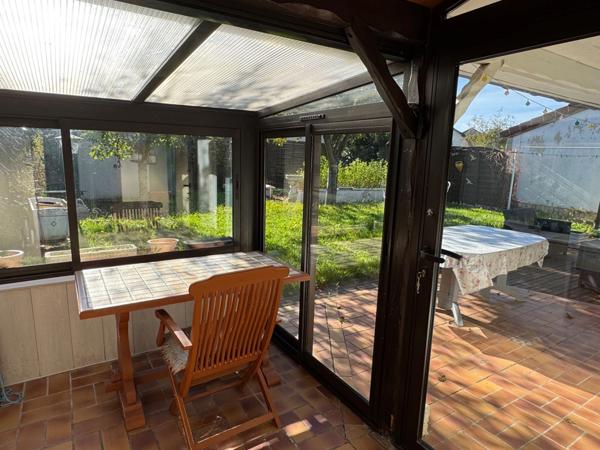 PAVILLON DE PLAIN PIED AVEC JARDIN ET GARAGE