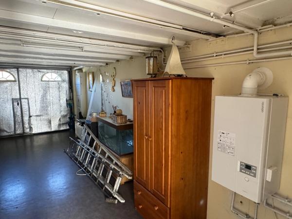 PAVILLON DE PLAIN PIED AVEC JARDIN ET GARAGE