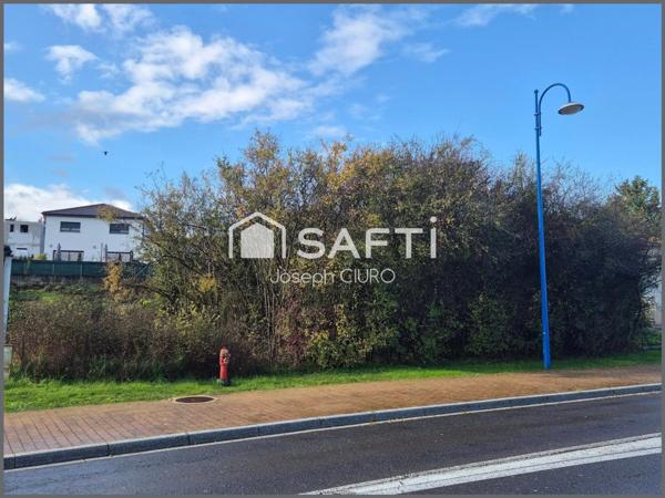 Terrain constructible non viabilisé de 8 ares