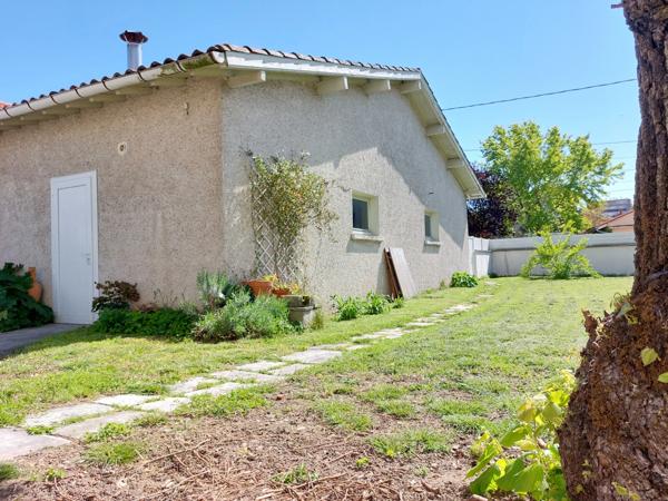 Maison à vendre en ville 7 pièces MONTAUBAN (82), 1200m² de terrain, garage de 60m²