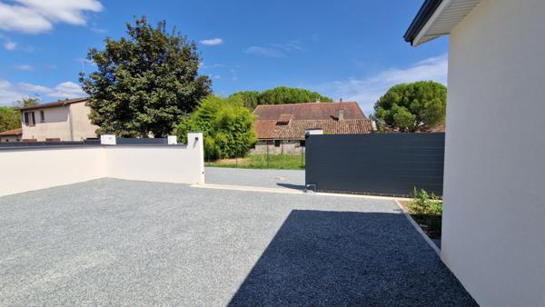 Maison Neuve avec Garage à l'Est de Bergerac !