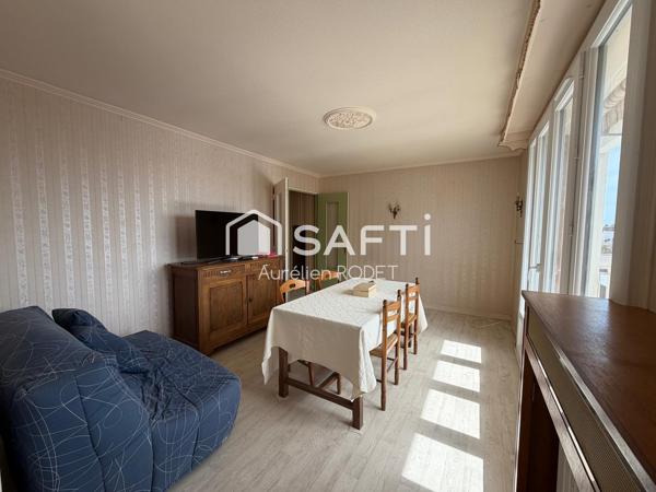 appartement 68m², avec garage et cave.