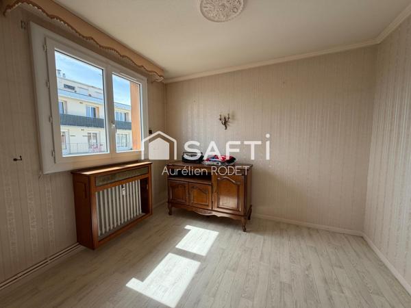 appartement 68m², avec garage et cave.