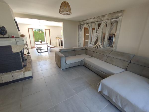 Maison - 7 pièces - 180 m²