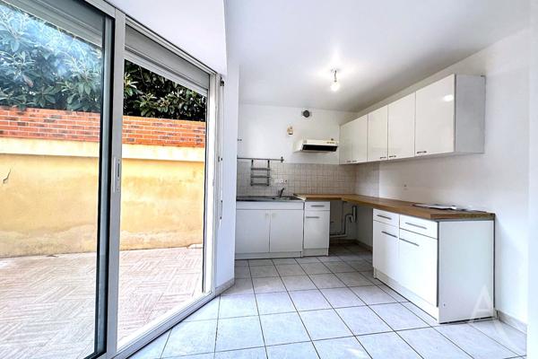 Charmante maison de ville avec garage (Talence)