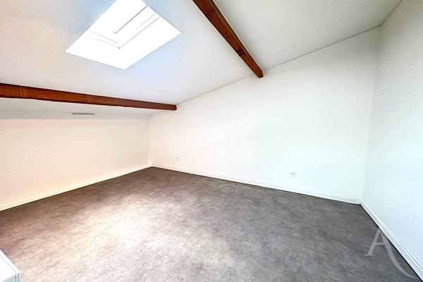 Charmante maison de ville avec garage (Talence)