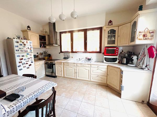 Maisonnée 138m2  à vendre à Bourg - Référence 2457