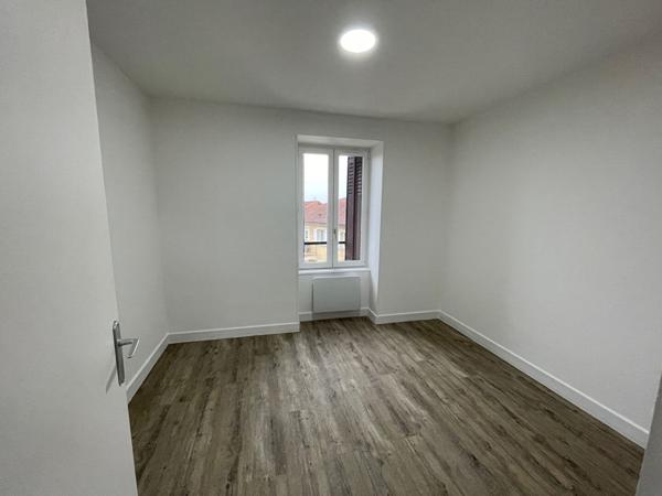 APPARTEMENT T2 TIGNEU-JAMEZIEU