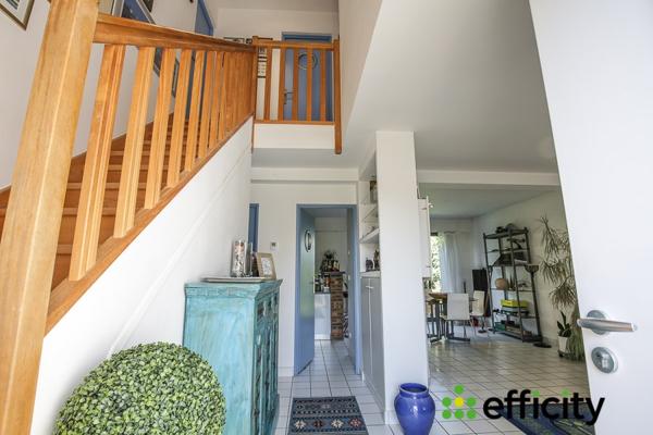 Maison 6 pièces - 102 m² Exclusivité efficity