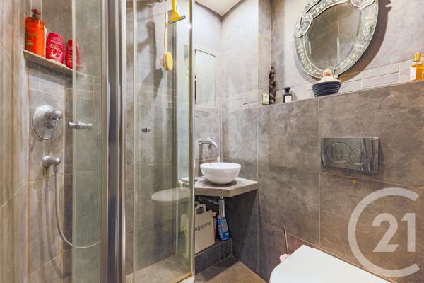 Appartement F4 à vendre  4 pièces - 99,41 m2 PARIS - 75009