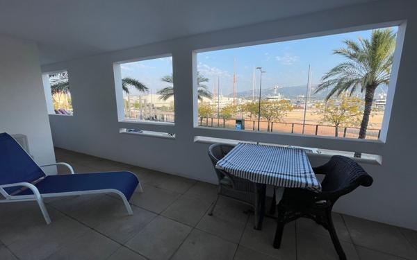 Appartement à vendre    4 pièces • 73 m2 La Seyne-sur-Mer