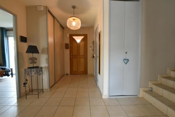 Nuits-Saint-Georges – Maison familiale avec piscine au calme
