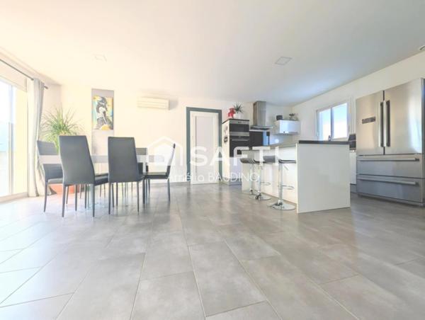 jolie maison de résidence moderne et propice à la vie de famille