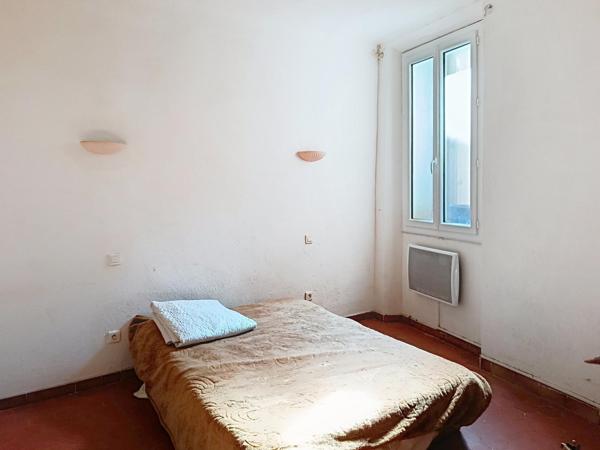 Appartement 2 pièces au centre ville historique de Fréjus