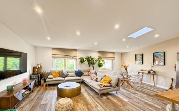 Appartement à vendre    3 pièces • 83,05 m2 La Crau