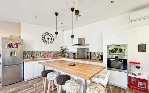 Appartement à vendre    3 pièces • 83,05 m2 La Crau