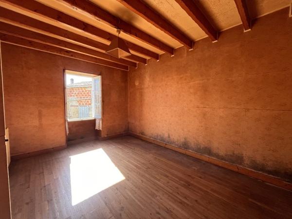 Maison à vendre |  Saint-Genis-d'Hiersac |  4 pièces | 80 m²