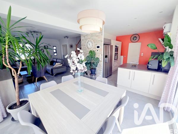 Maison à vendre 6 pièces 114 m² Saran