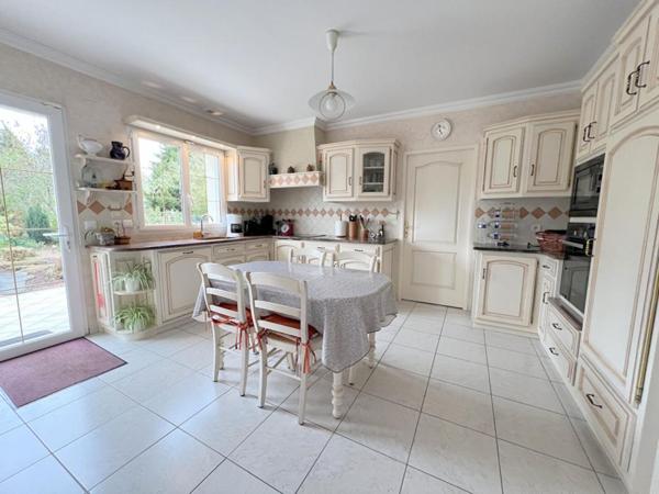 Maison - Mulsanne - 7 pièce(s) - 197 m²