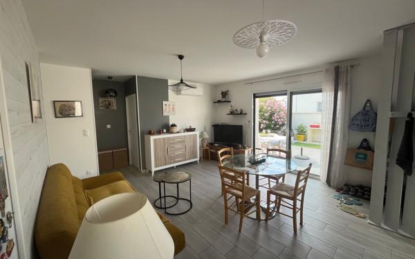 Maison à vendre    3 pièces •  Meschers-sur-Gironde