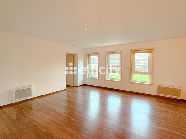 Appartement 2 pièces - 52 m² Exclusivité efficity