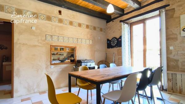 Maison de village rénovée 140 m² avec terrasse