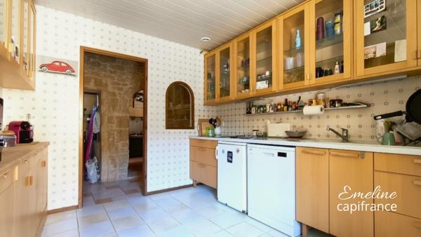Maison de village rénovée 140 m² avec terrasse