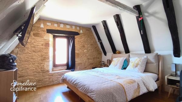 Maison de village rénovée 140 m² avec terrasse