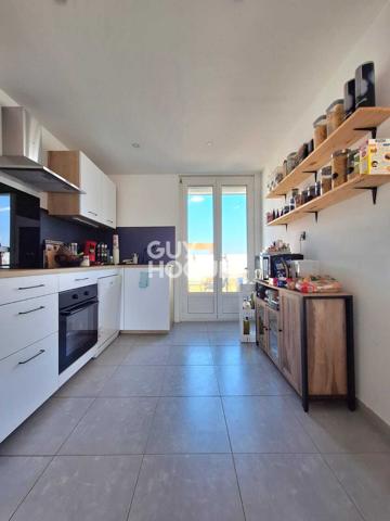Maison rénovée – 2 chambres, extérieur et potentiel 3e chambre