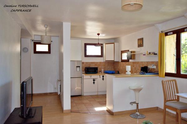 MARSEILLE 12EME - LES TROIS LUCS - PROPRIETE EXCEPTIONNELLE AVEC PISCINE - MAISON PRINICPALE ET APPARTEMENT 3 PIECES