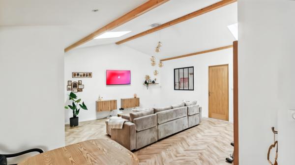 Immeuble 6 pièces - 140 m² Exclusivité efficity