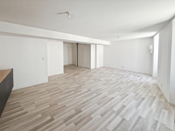 Immeuble 6 pièces - 140 m² Exclusivité efficity