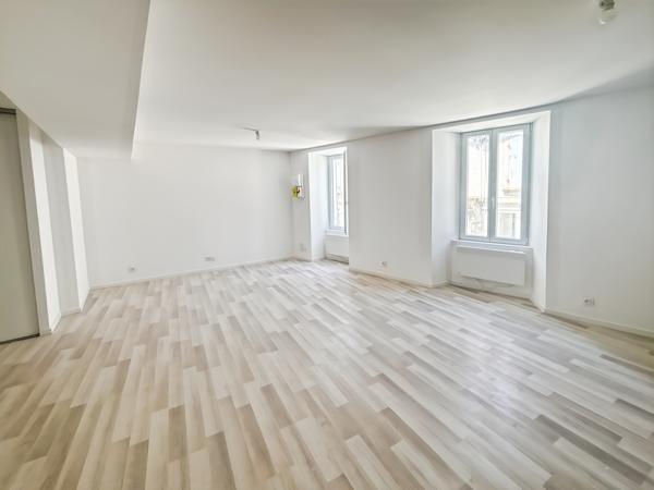 Immeuble 6 pièces - 140 m² Exclusivité efficity