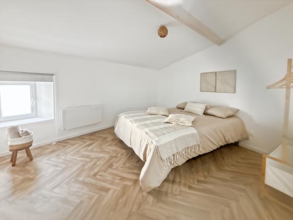 Immeuble 6 pièces - 140 m² Exclusivité efficity