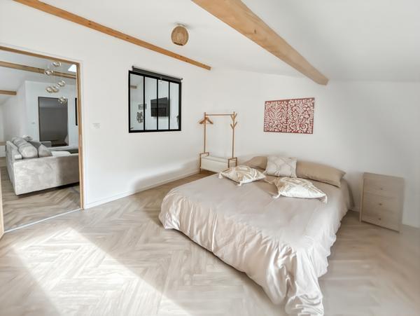 Immeuble 6 pièces - 140 m² Exclusivité efficity