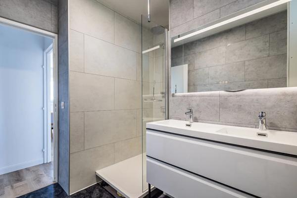 Appartement à vendre 3 pièces 67m² Villeneuve-d'Ascq (59491)