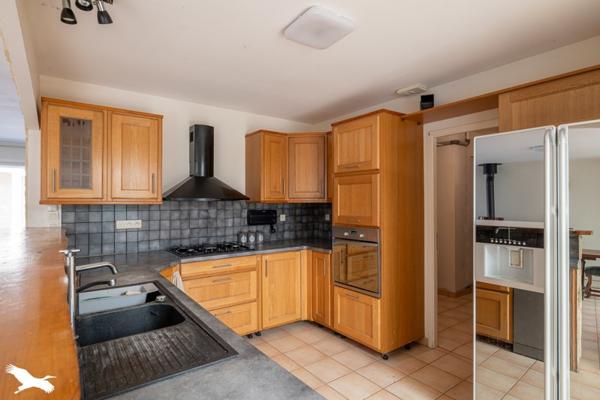 Maison à vendre 399 000 € Saintes 6 p 183 m² DPE B