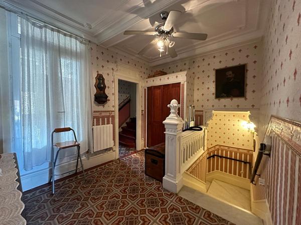 Mèze, appartement en duplex de 172m² sur le port