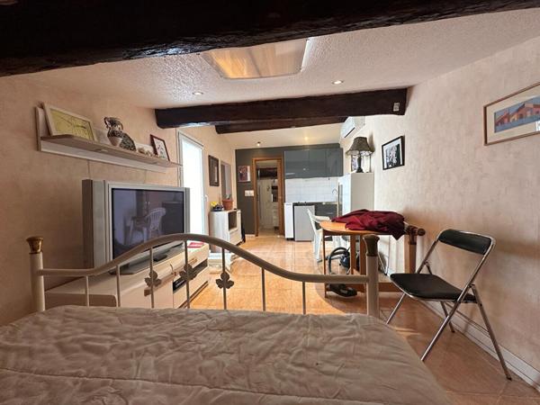 Mèze, appartement en duplex de 172m² sur le port