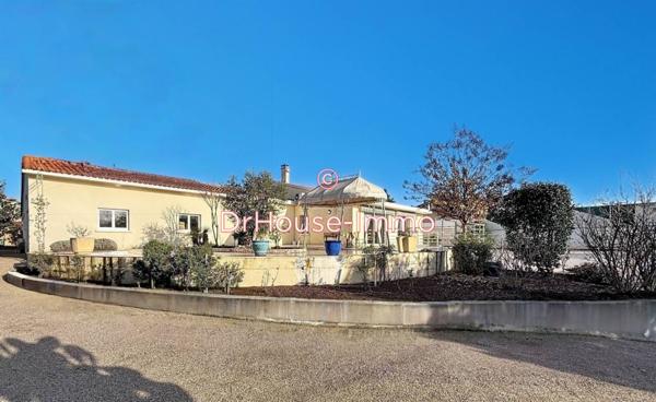 Maison à vendre 7 pièces de 239 m²