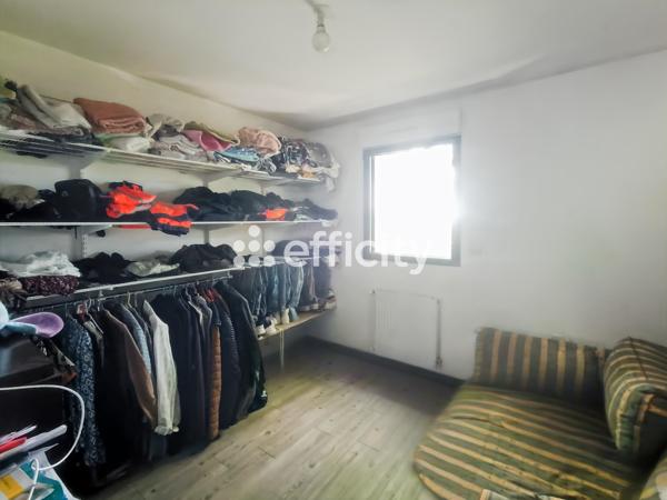 Maison 12 pièces - 232 m²