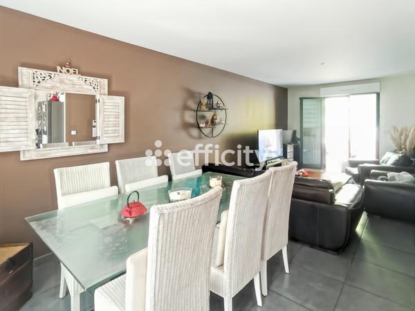 Maison 12 pièces - 232 m²