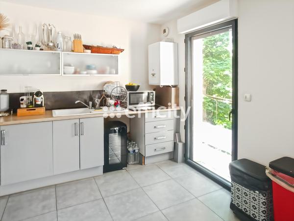 Maison 12 pièces - 232 m²