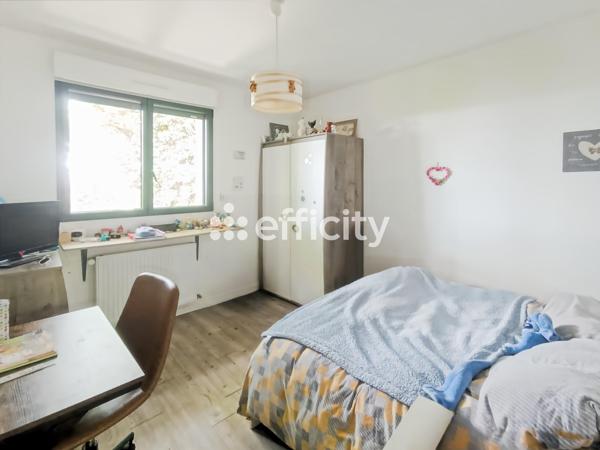 Maison 12 pièces - 232 m²