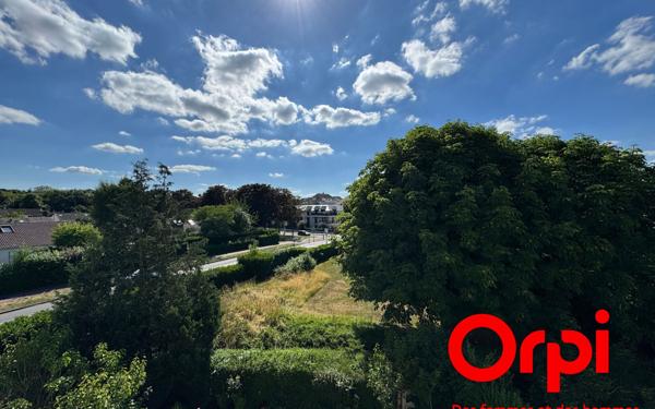 Appartement à vendre    4 pièces • 83,18 m2 Montigny-le-Bretonneux