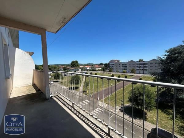 Appartement à louer 3 pièces 53m² Le Passage (47520)