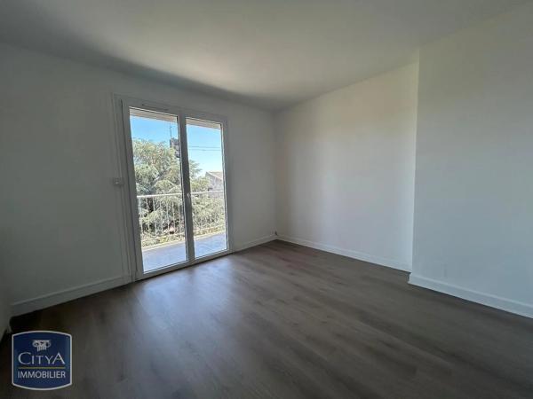 Appartement à louer 3 pièces 53m² Le Passage (47520)