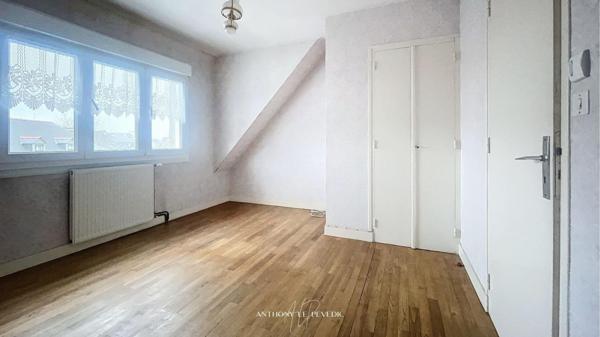 Maison - 7 Pièces - 136m2