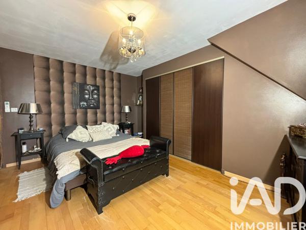 Maison à vendre 6 pièces 166 m² Villiers-sur-Marne